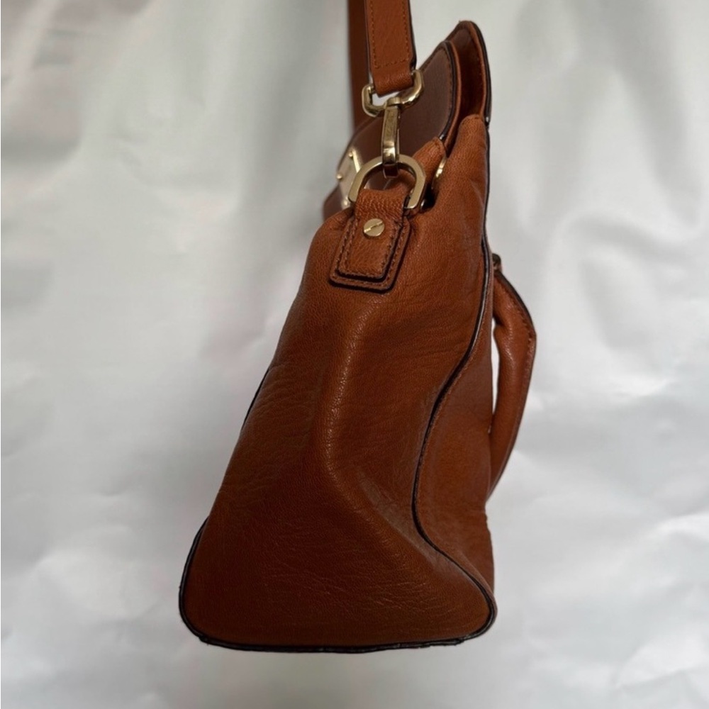 Michael Kors Tan Leather Shoulder Bag - Picture 7 of 9